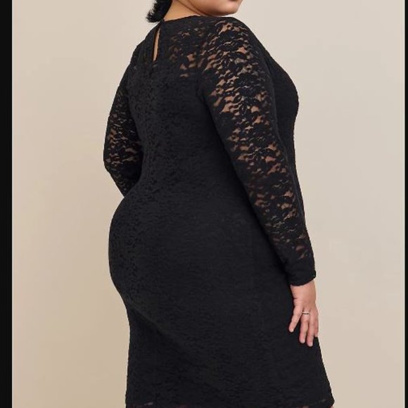 Torrid Plus Size Black Lace Bodycon Dress - Picture 2 of 7